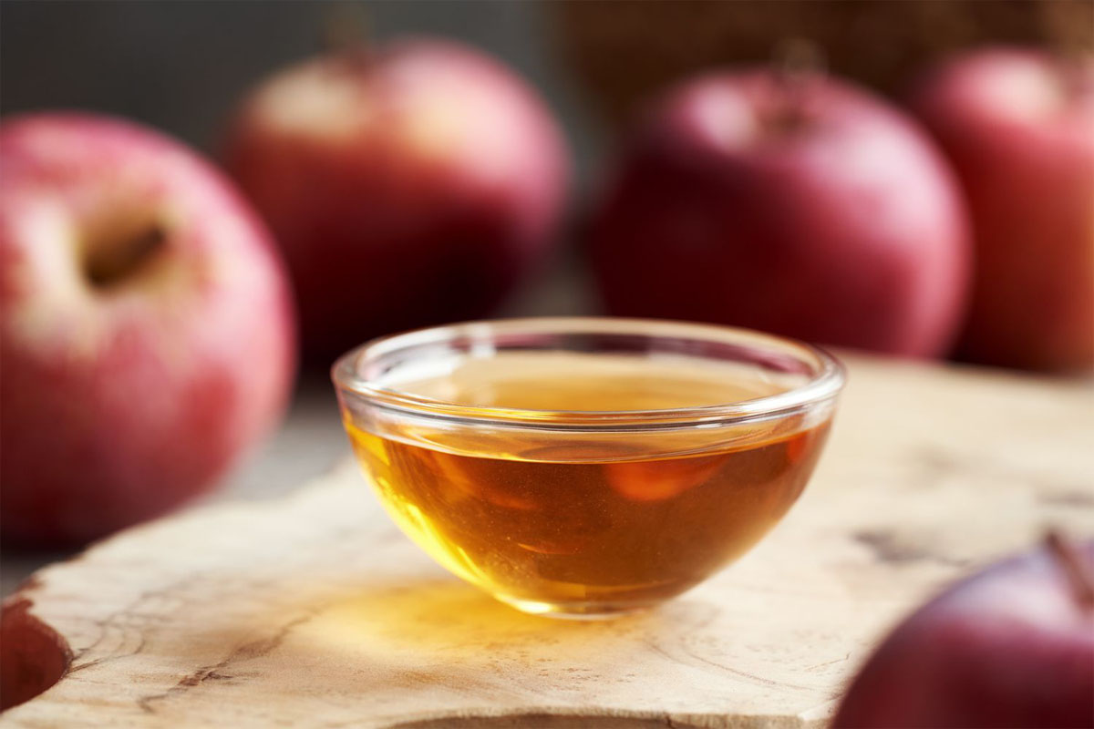 سرکه سیب چیست و چگونه باعث کاهش وزن میشود؟